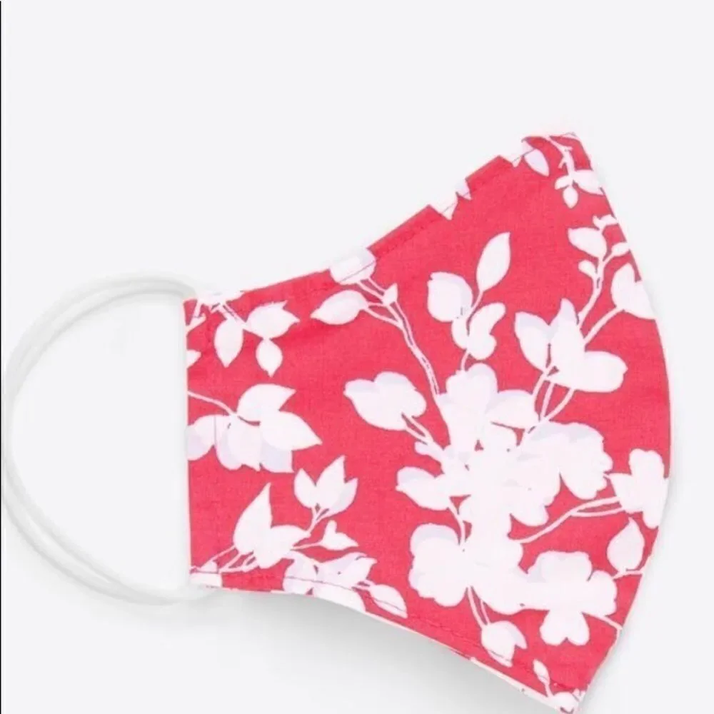 Bundle Face Mask in Raspberry Shadow Floral Ipsy